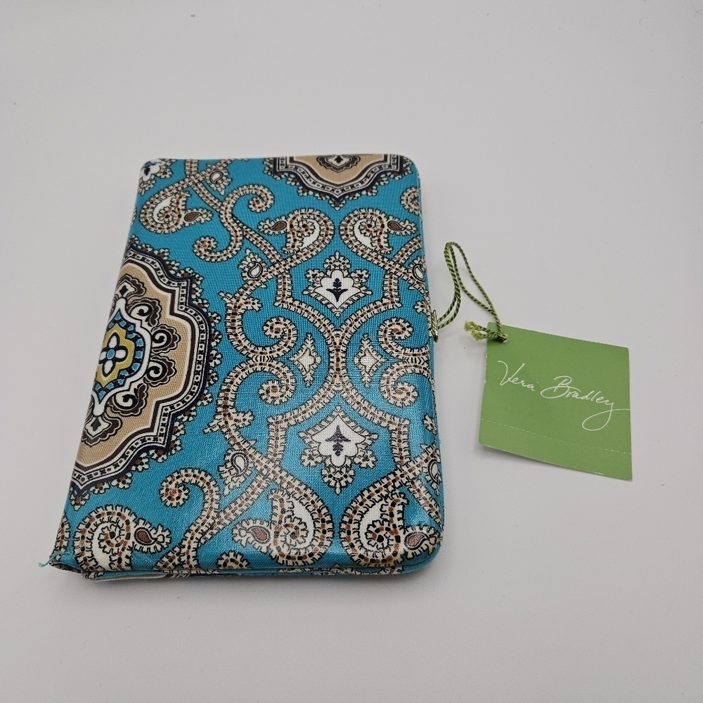 NWT Vera Bradley Show & Tell coated canvas photo album in Totally Turq